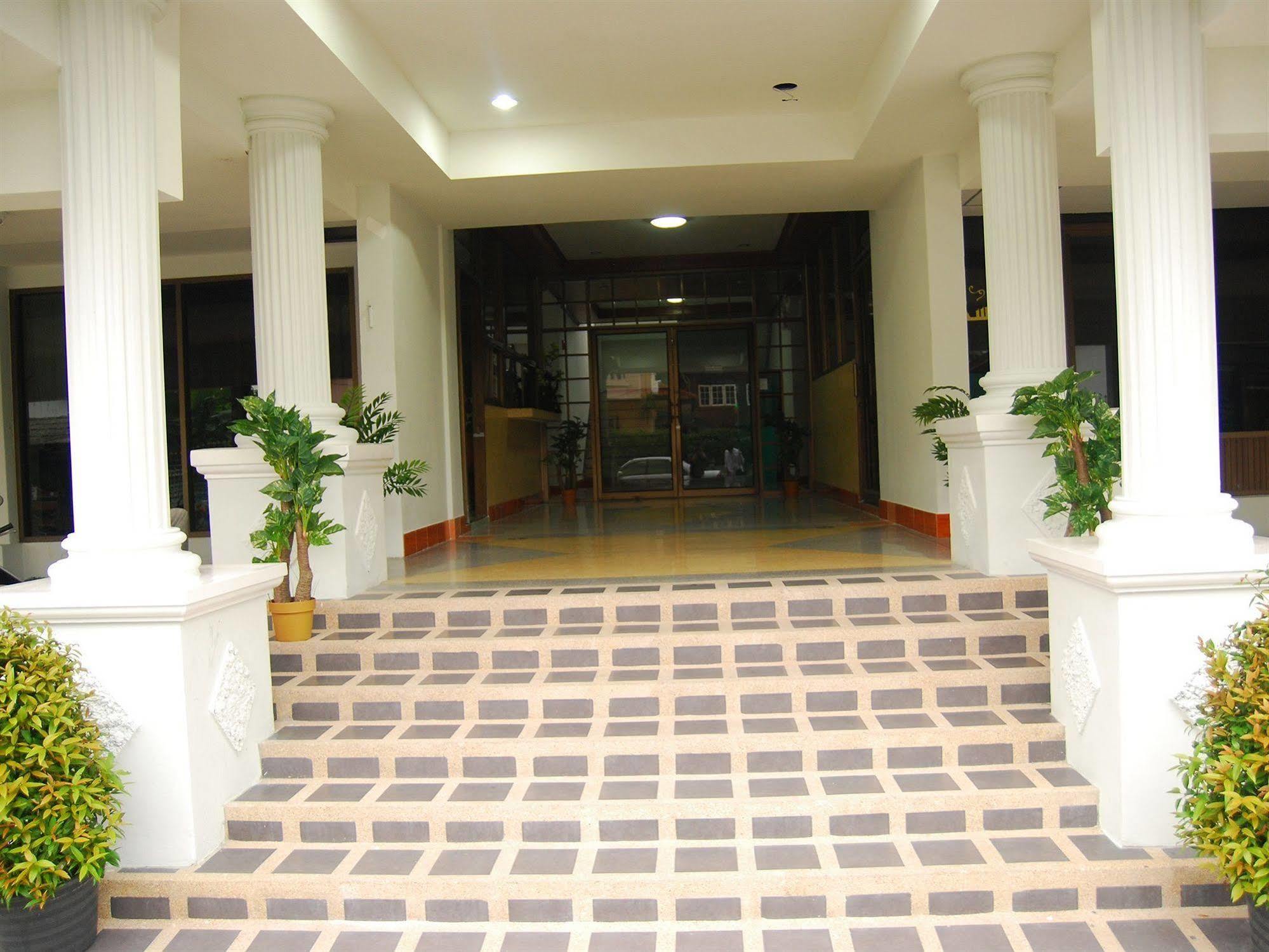 Seri 47 Residence 曼谷 外观 照片